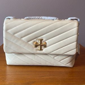 NWT Tory Burch Kira Chevron Small Convertible Shoulder Bag Purse, New Cream